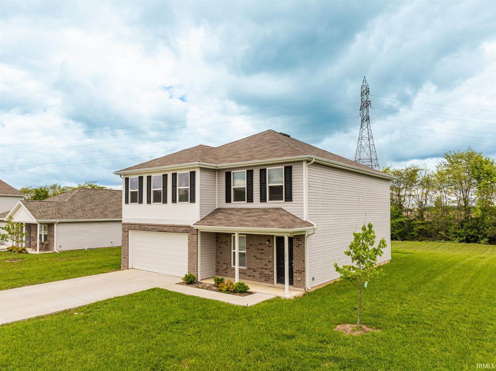 2612 W Kings Canyon Drive, Muncie, IN 47303