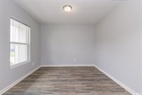 2612 W Kings Canyon Drive, Muncie, IN 47303