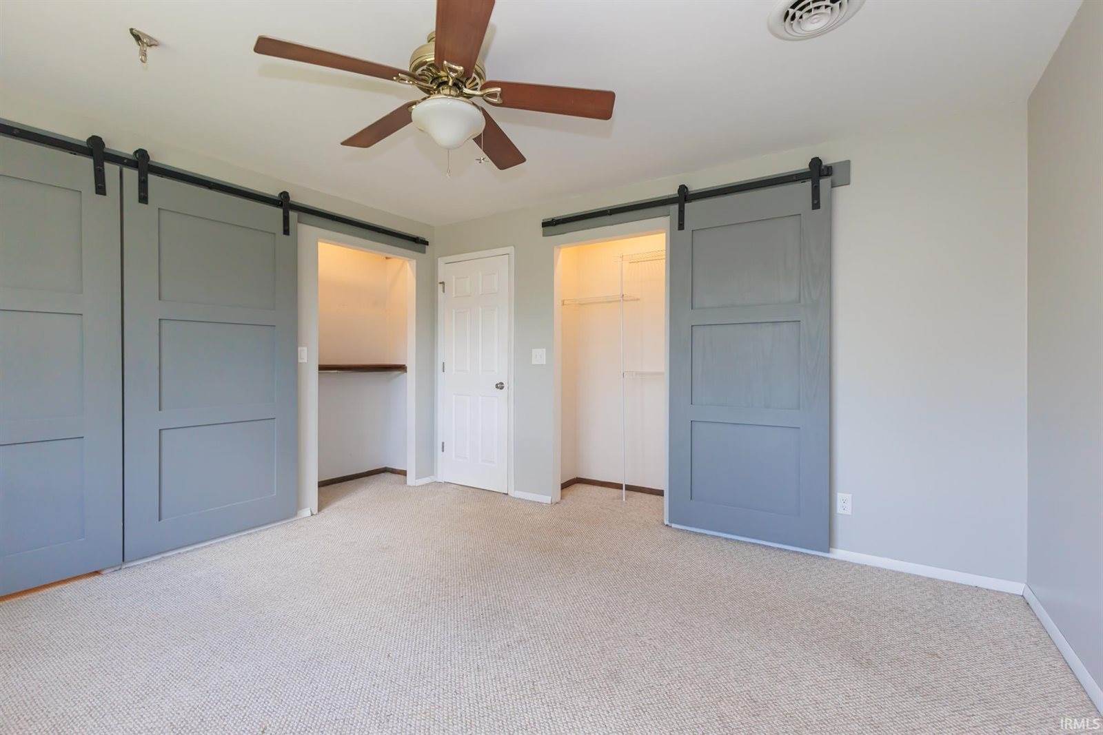 1504 W Tree Lane, Muncie, IN 47302