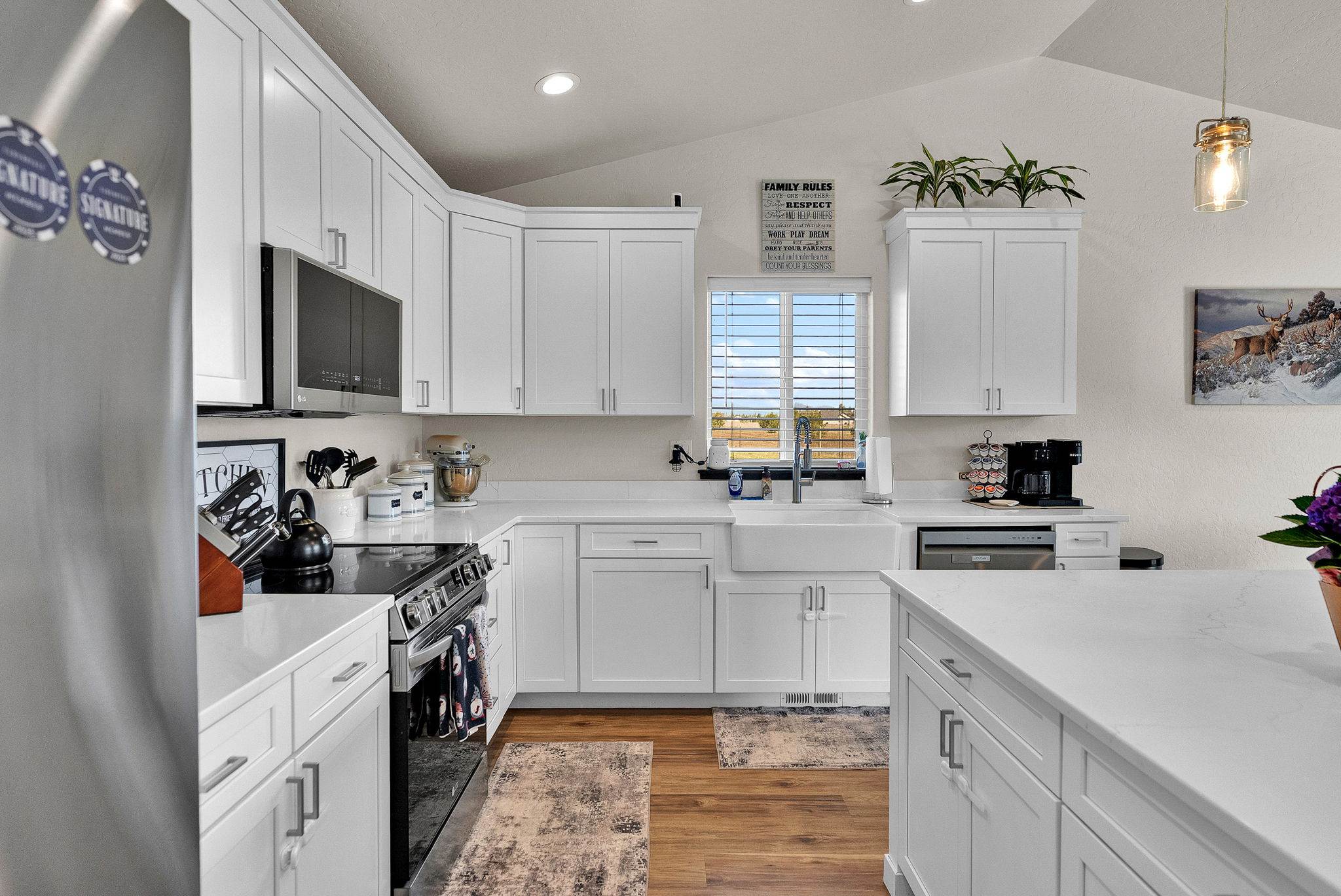 24812 N Old Highway 95, Athol, ID 83801