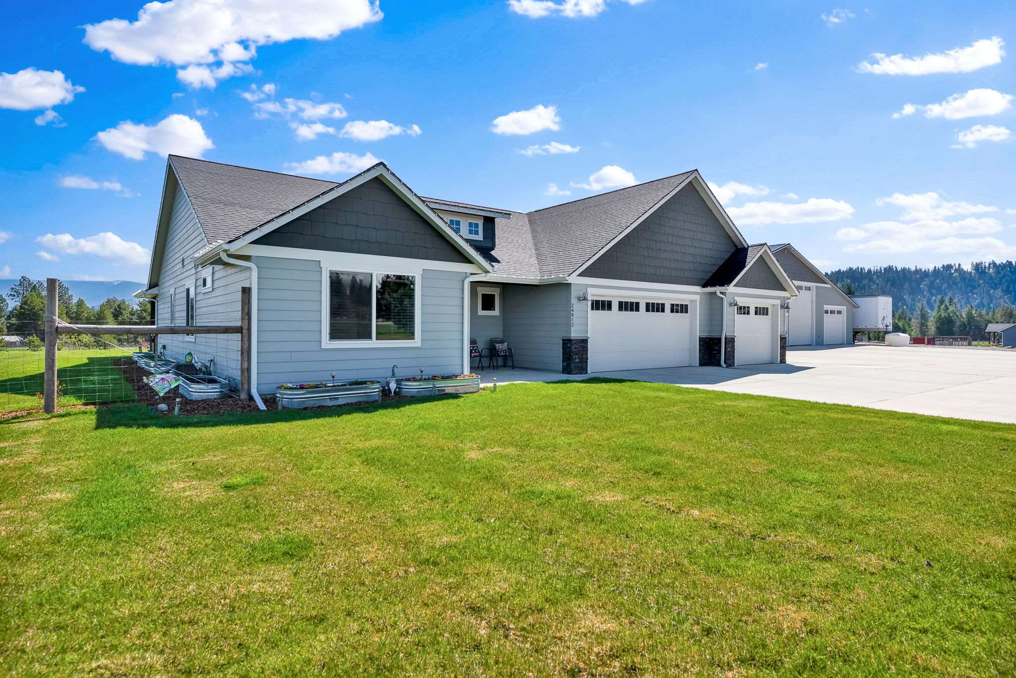 24812 N Old Highway 95, Athol, ID 83801