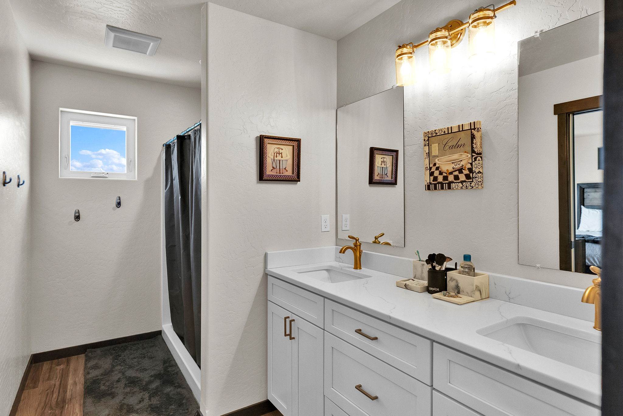 24812 N Old Highway 95, Athol, ID 83801