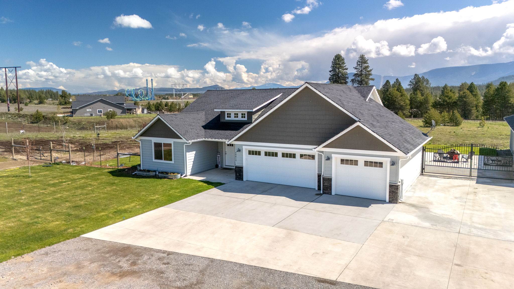 24812 N Old Highway 95, Athol, ID 83801