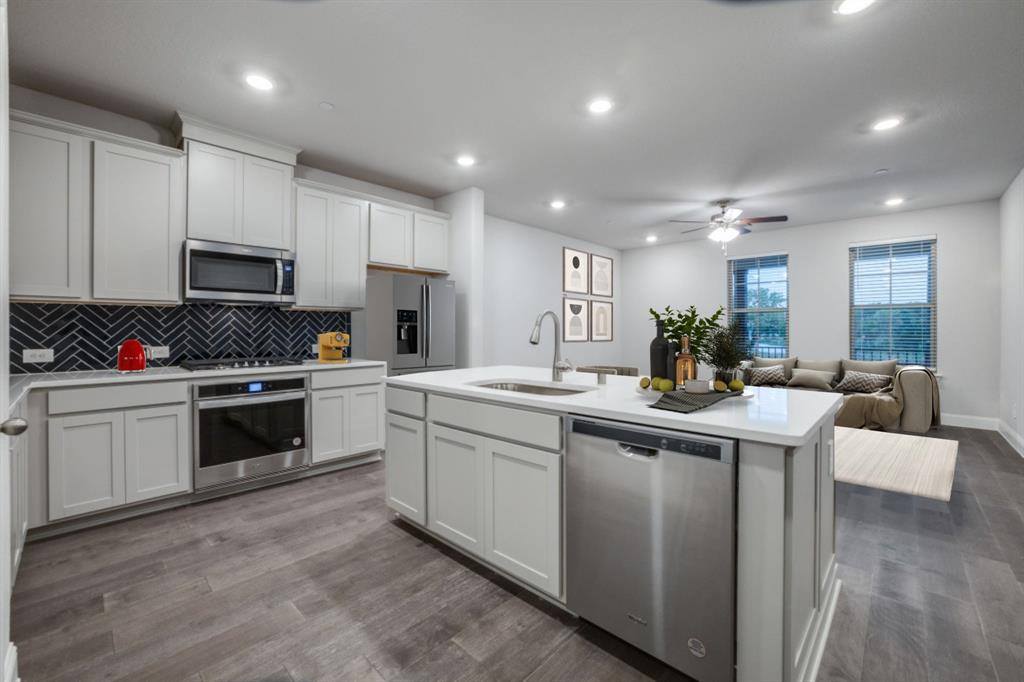 7833 Sunset Boulevard, Rowlett, TX 75088