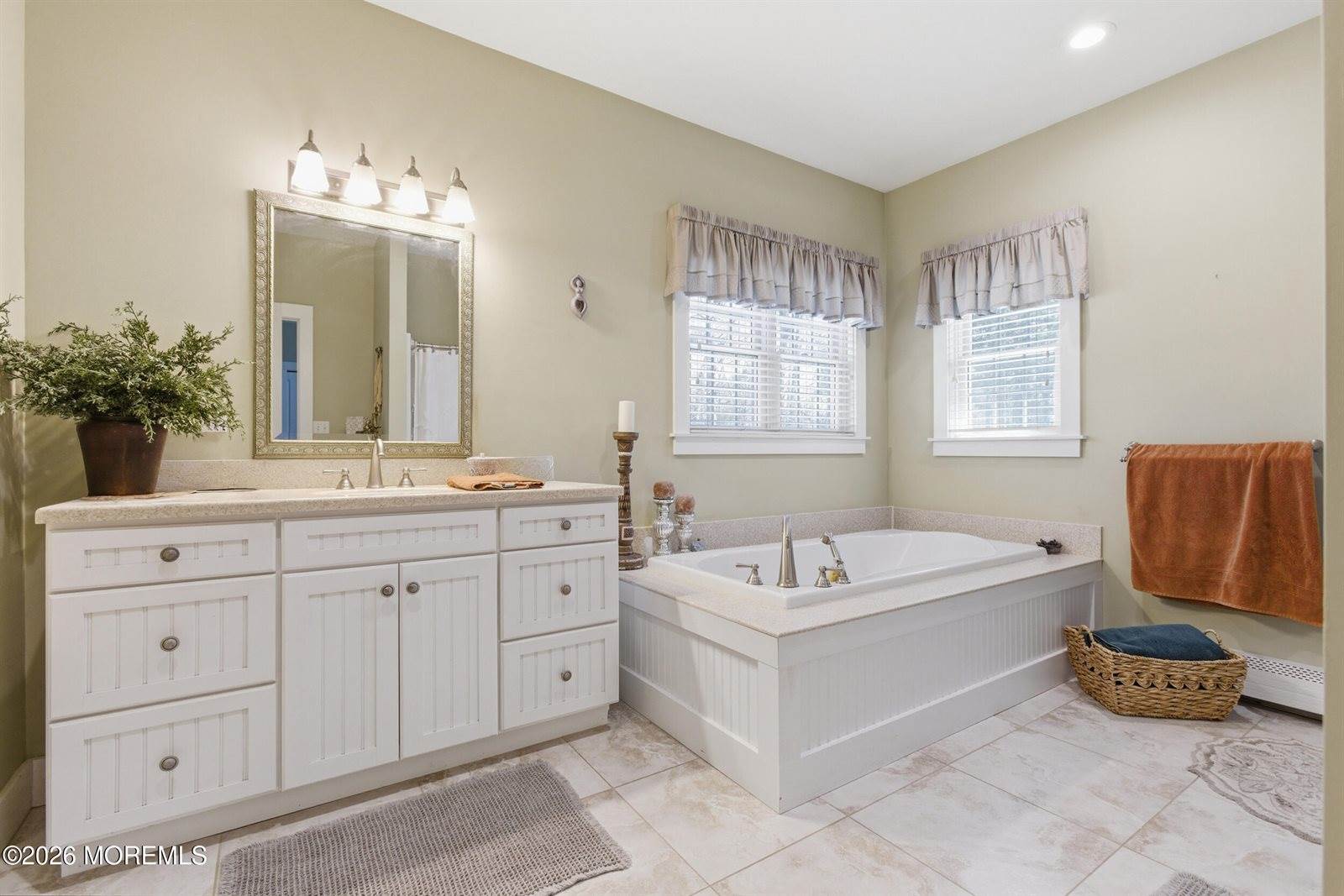 179 Denton Lane, Jackson, NJ 08527