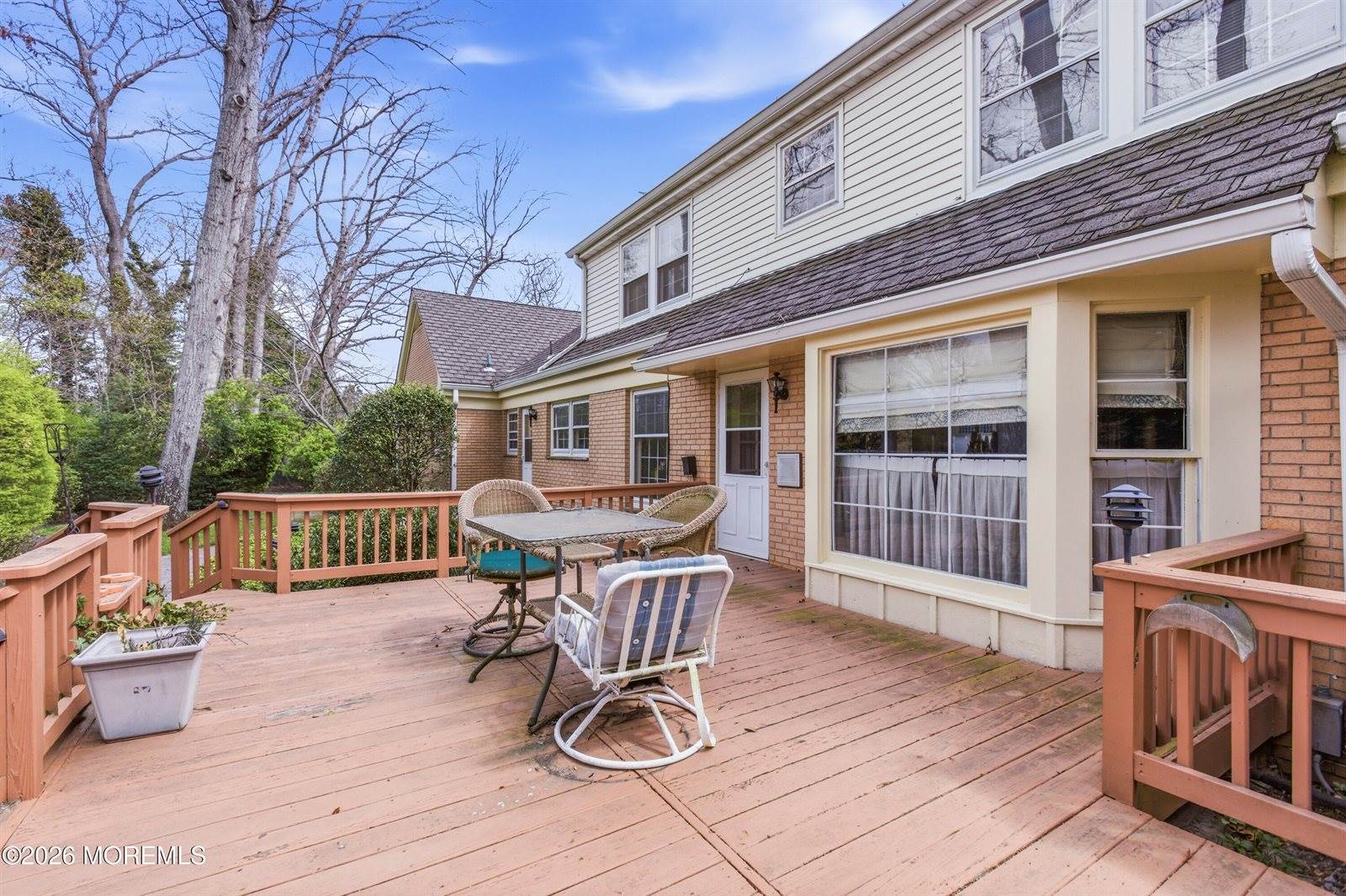 886 Ocean View Drive, Toms River, NJ 08753
