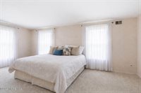 886 Ocean View Drive, Toms River, NJ 08753