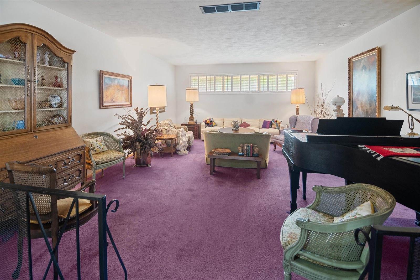 68 South Mission Rd, Eastborough, KS 67207