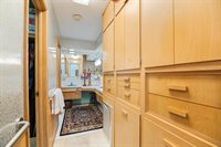 68 South Mission Rd, Eastborough, KS 67207