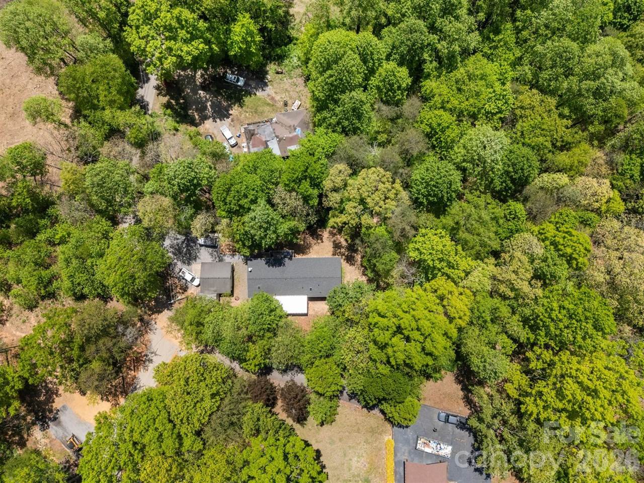 25 Weaver Lane, Black Mountain, NC 28711