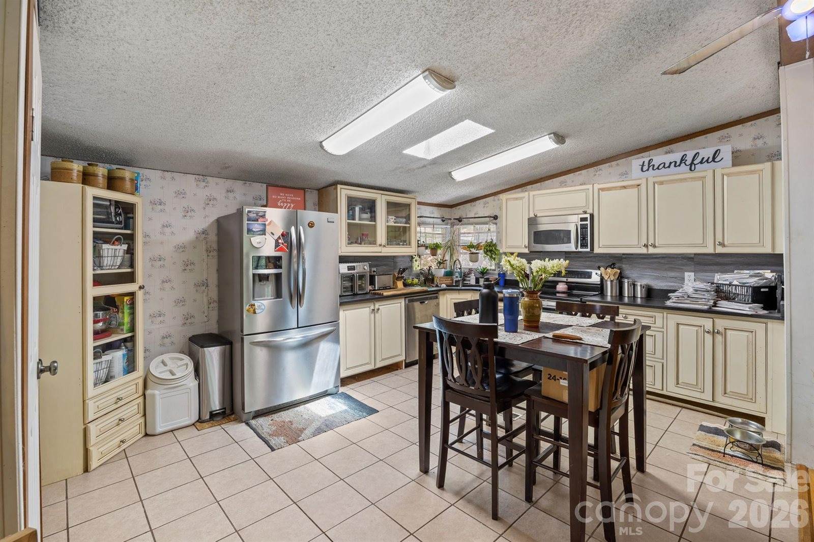 25 Weaver Lane, Black Mountain, NC 28711