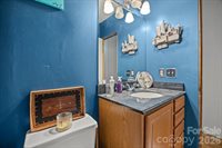 25 Weaver Lane, Black Mountain, NC 28711