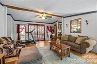25 Weaver Lane, Black Mountain, NC 28711
