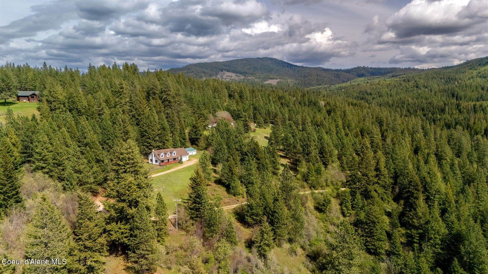 2676 East Canton Ln, Harrison, ID 83833