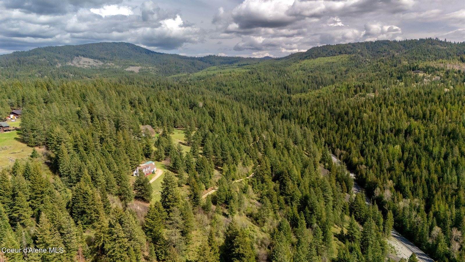 2676 East Canton Ln, Harrison, ID 83833