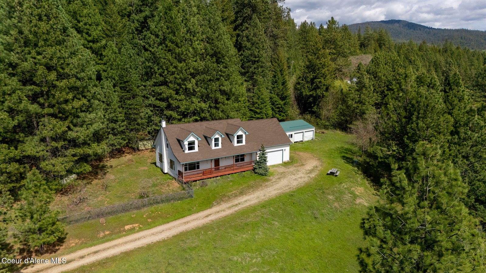 2676 East Canton Ln, Harrison, ID 83833