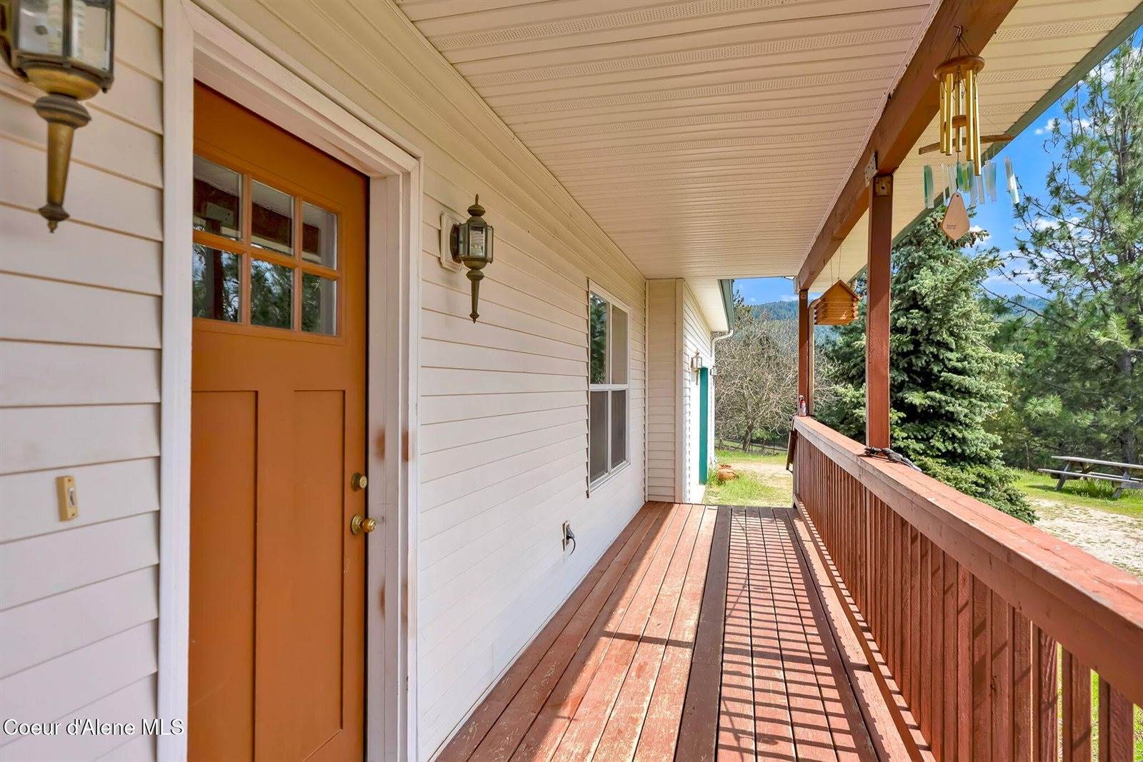 2676 East Canton Ln, Harrison, ID 83833