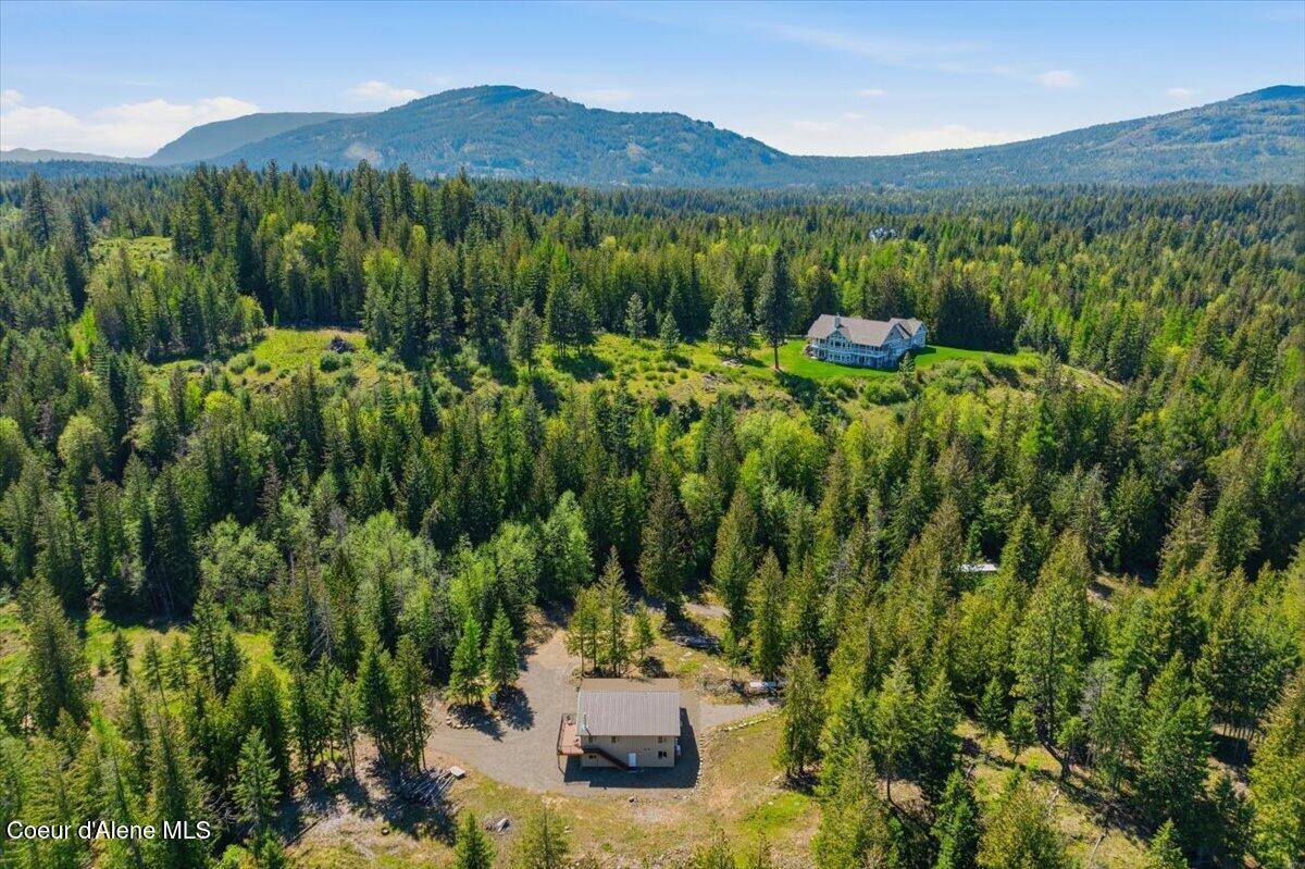 69 Shawnee Path, Sagle, ID 83860