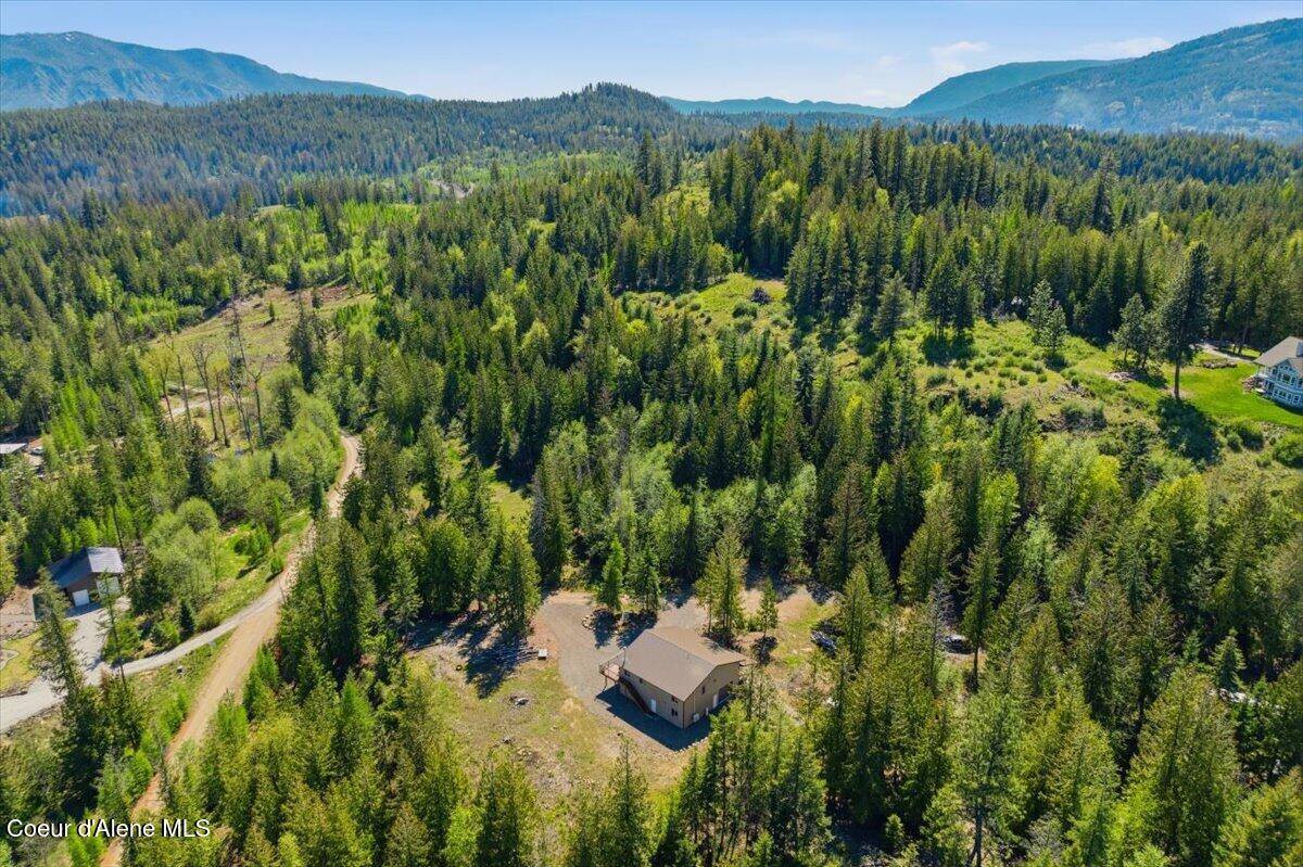 69 Shawnee Path, Sagle, ID 83860