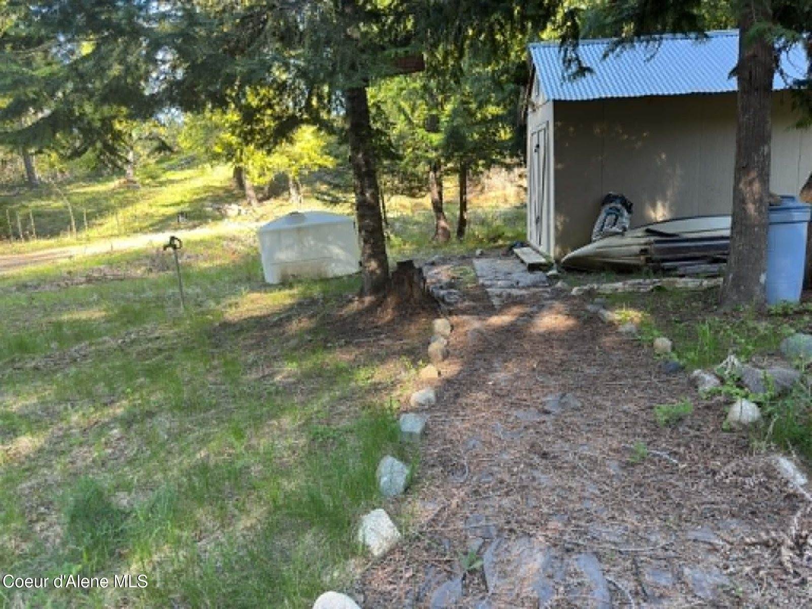 90 Shawnee Path, Sagle, ID 83860