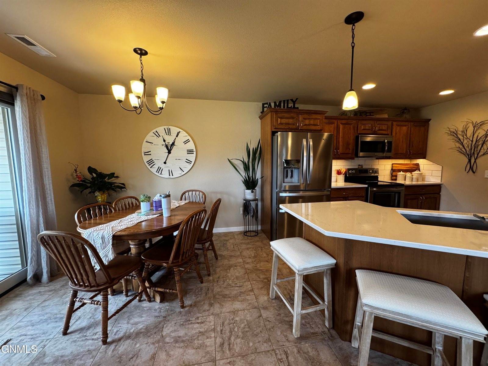824 Compass Lane, Bismarck, ND 58504