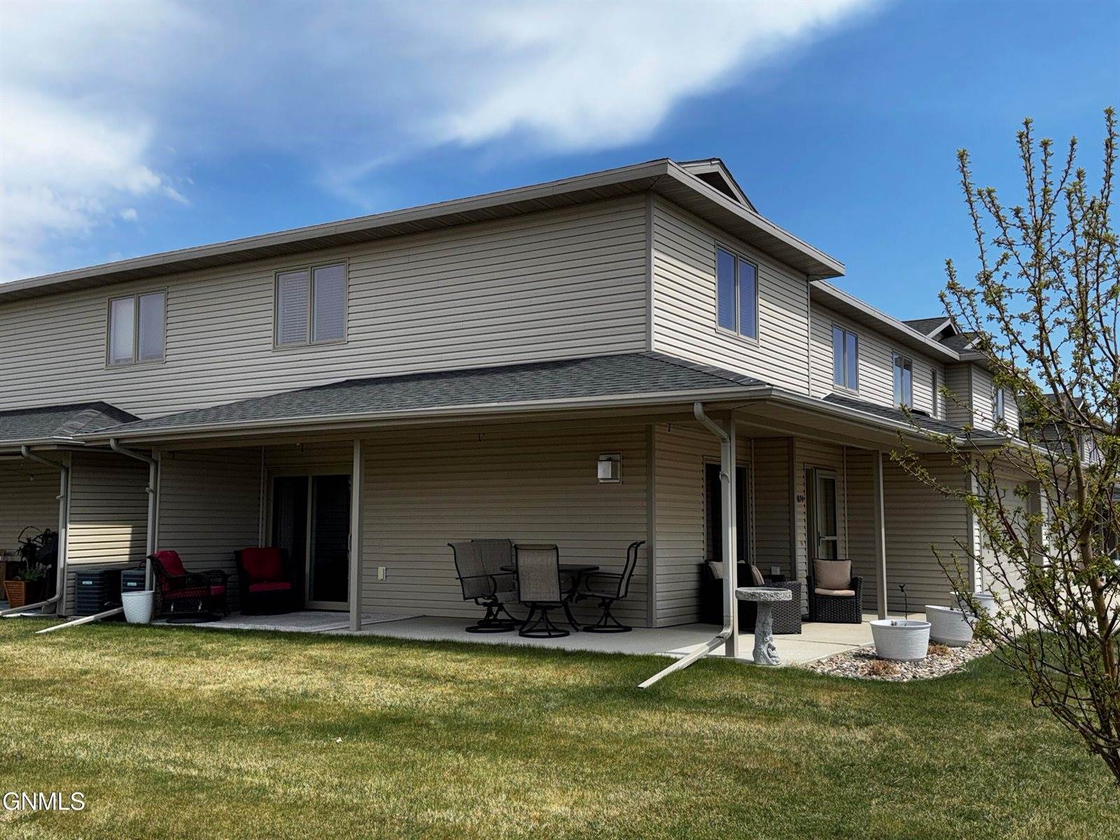 824 Compass Lane, Bismarck, ND 58504