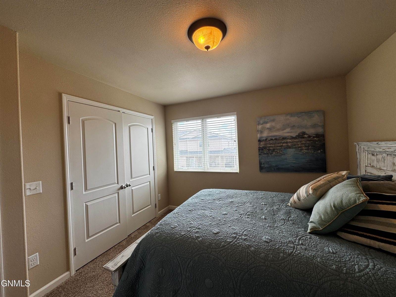 824 Compass Lane, Bismarck, ND 58504