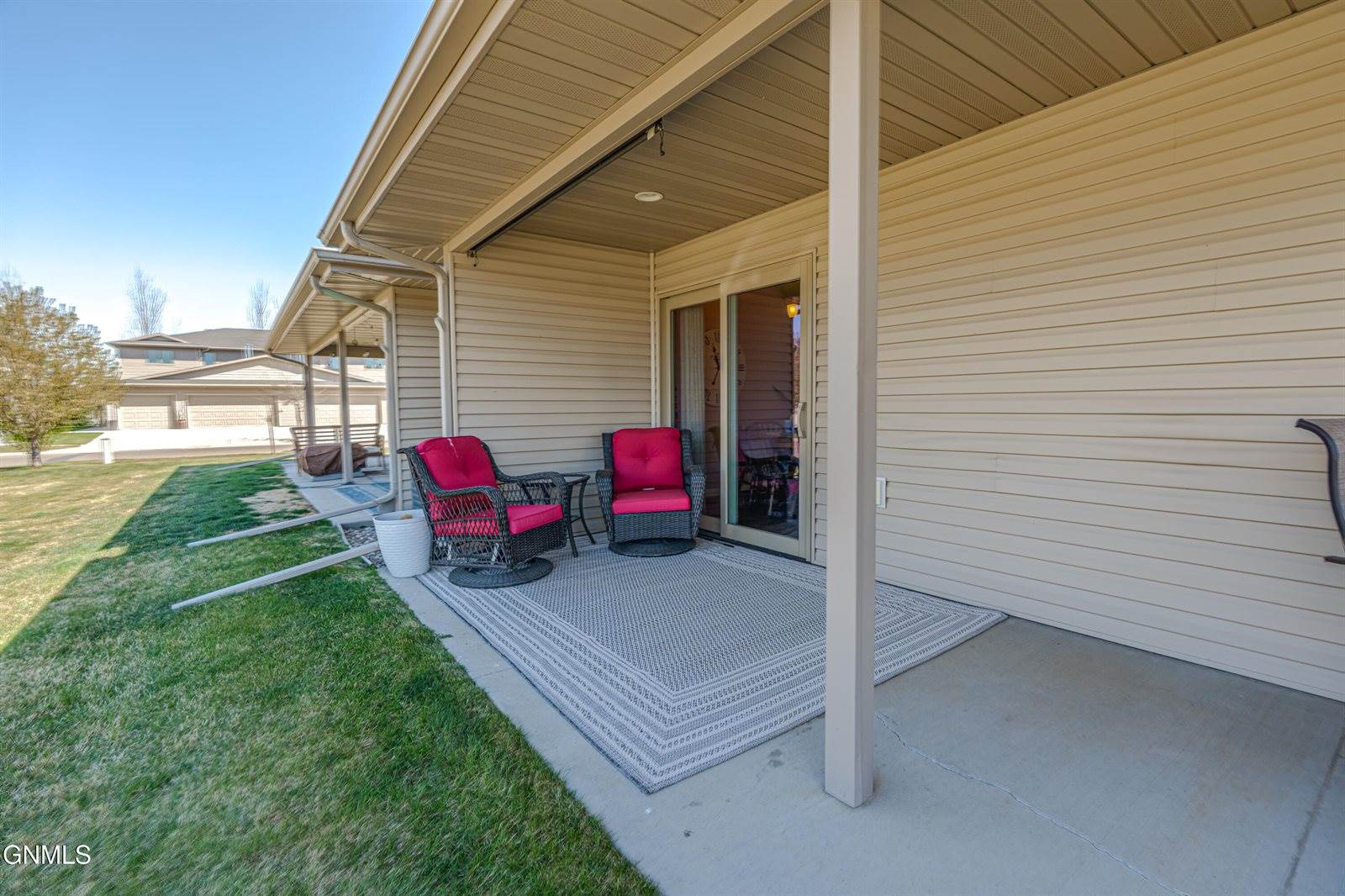 824 Compass Lane, Bismarck, ND 58504