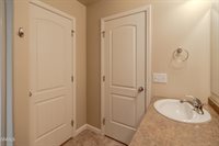 824 Compass Lane, Bismarck, ND 58504