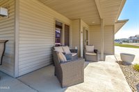 824 Compass Lane, Bismarck, ND 58504