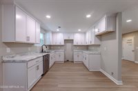 9808 Sibbald Road, Jacksonville, FL 32208
