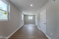 9808 Sibbald Road, Jacksonville, FL 32208