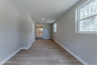 9808 Sibbald Road, Jacksonville, FL 32208