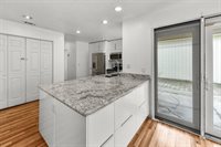 6651 Laguna Park Drive, Elk Grove, CA 95758