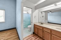 6651 Laguna Park Drive, Elk Grove, CA 95758