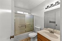 6651 Laguna Park Drive, Elk Grove, CA 95758