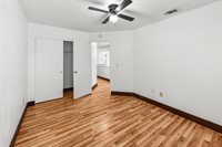 6651 Laguna Park Drive, Elk Grove, CA 95758