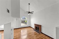 6651 Laguna Park Drive, Elk Grove, CA 95758