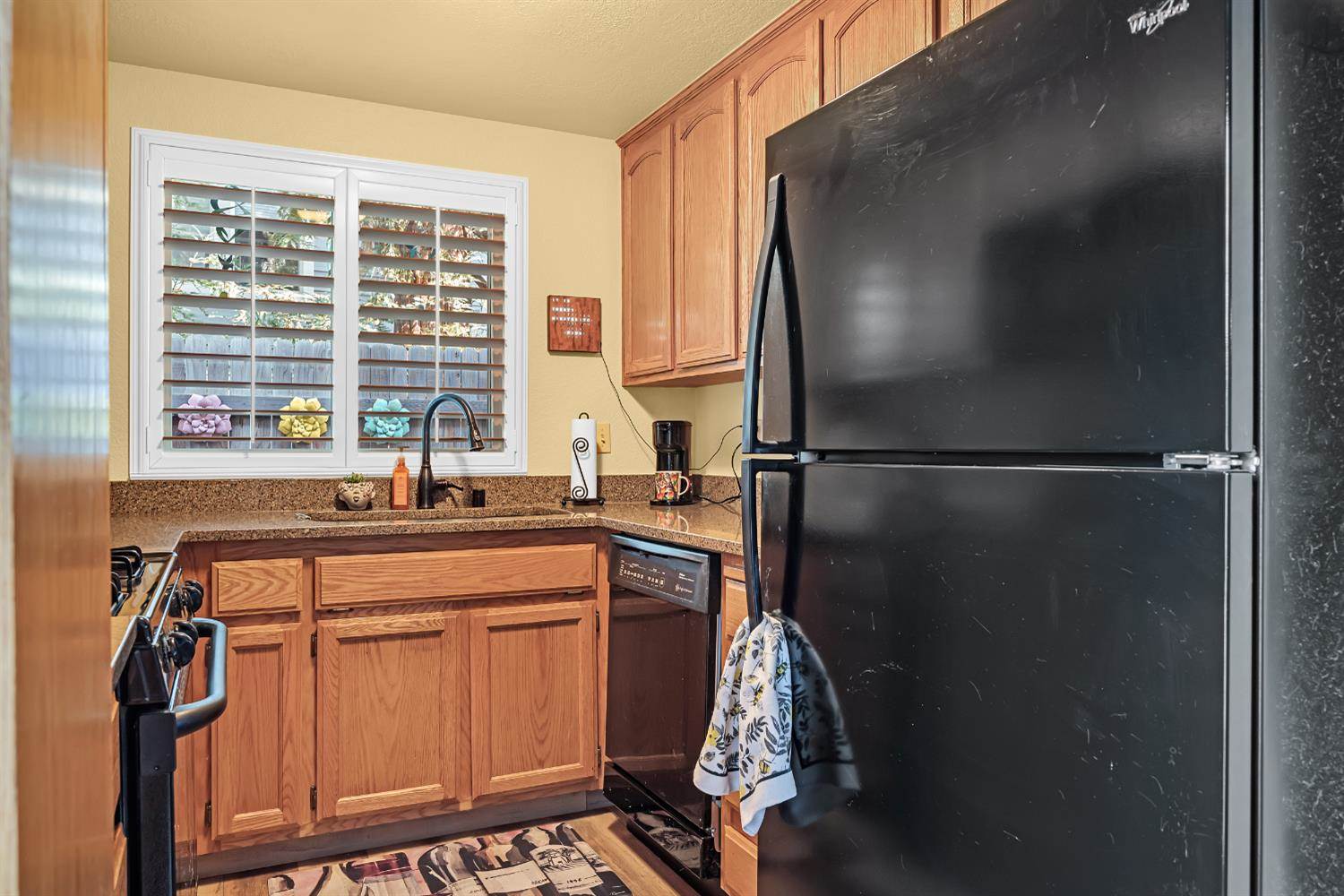 1675 Vernon Street, Roseville, CA 95678