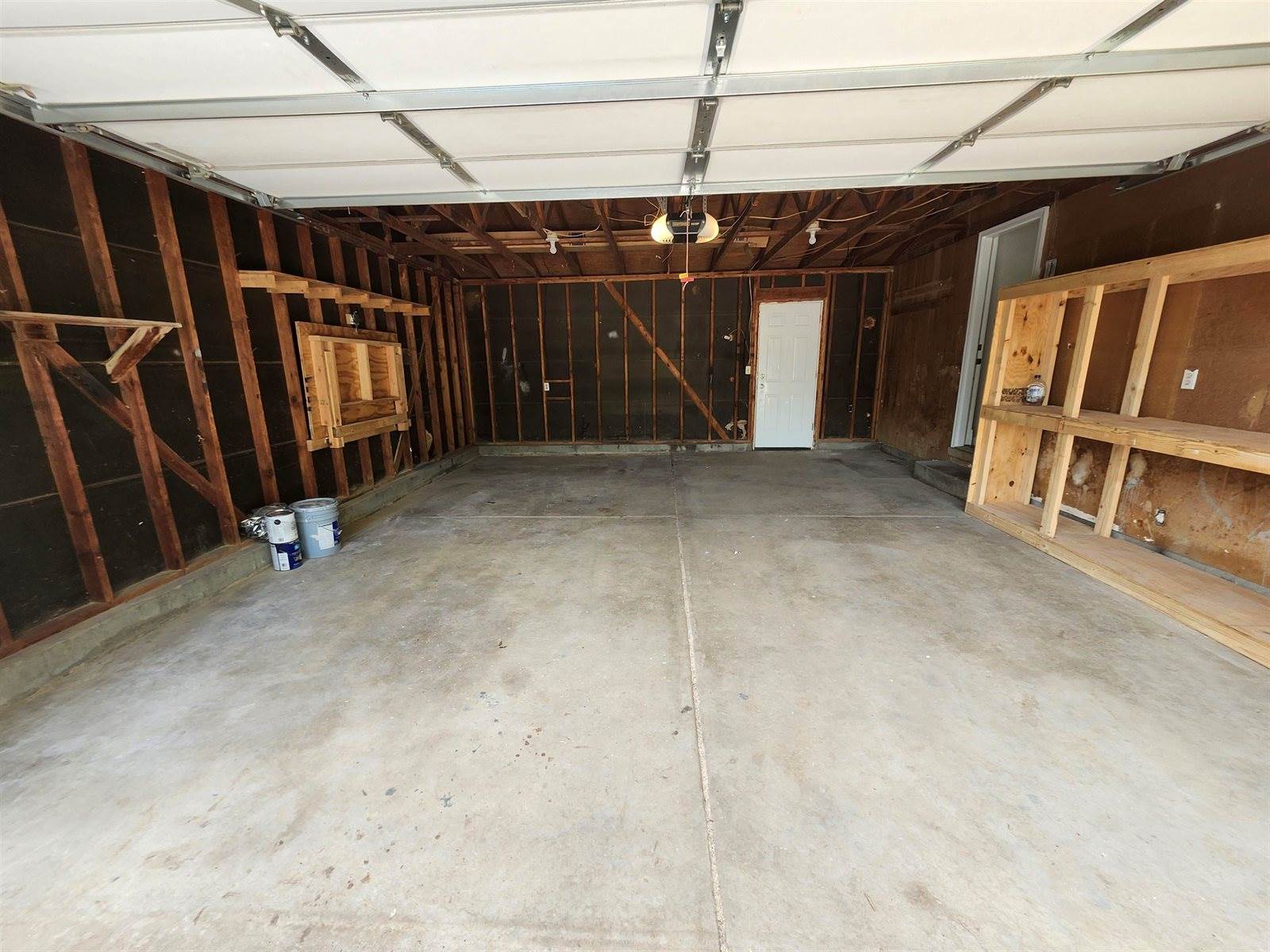 2417 North Battin Ave, Wichita, KS 67220