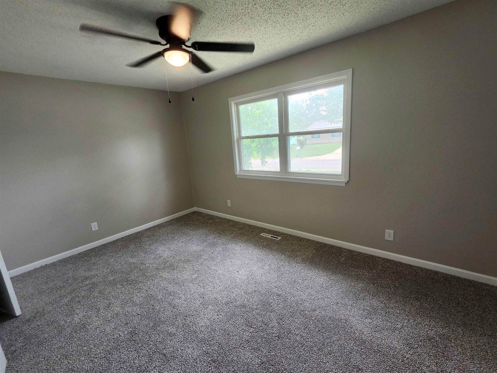 2417 North Battin Ave, Wichita, KS 67220