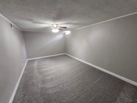 2417 North Battin Ave, Wichita, KS 67220