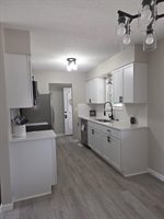 2417 North Battin Ave, Wichita, KS 67220