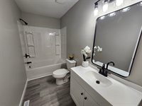 2417 North Battin Ave, Wichita, KS 67220