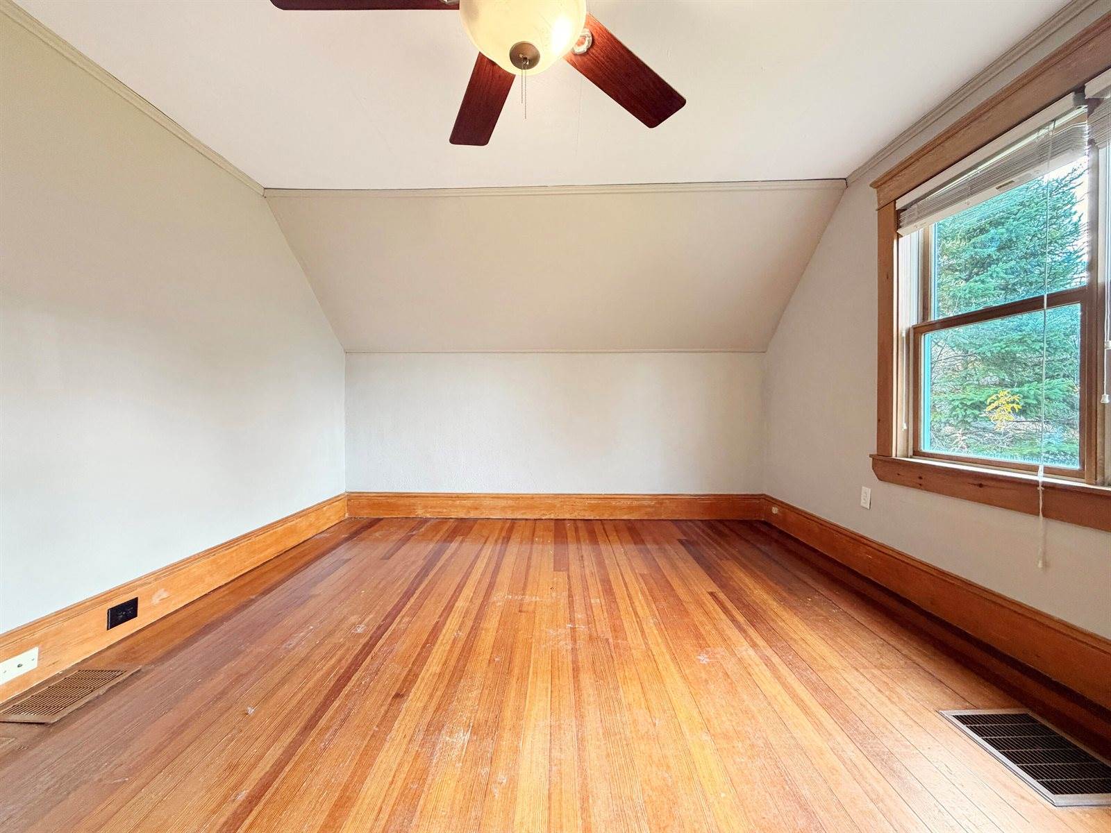 21 Washington Street, Caribou, ME 04736