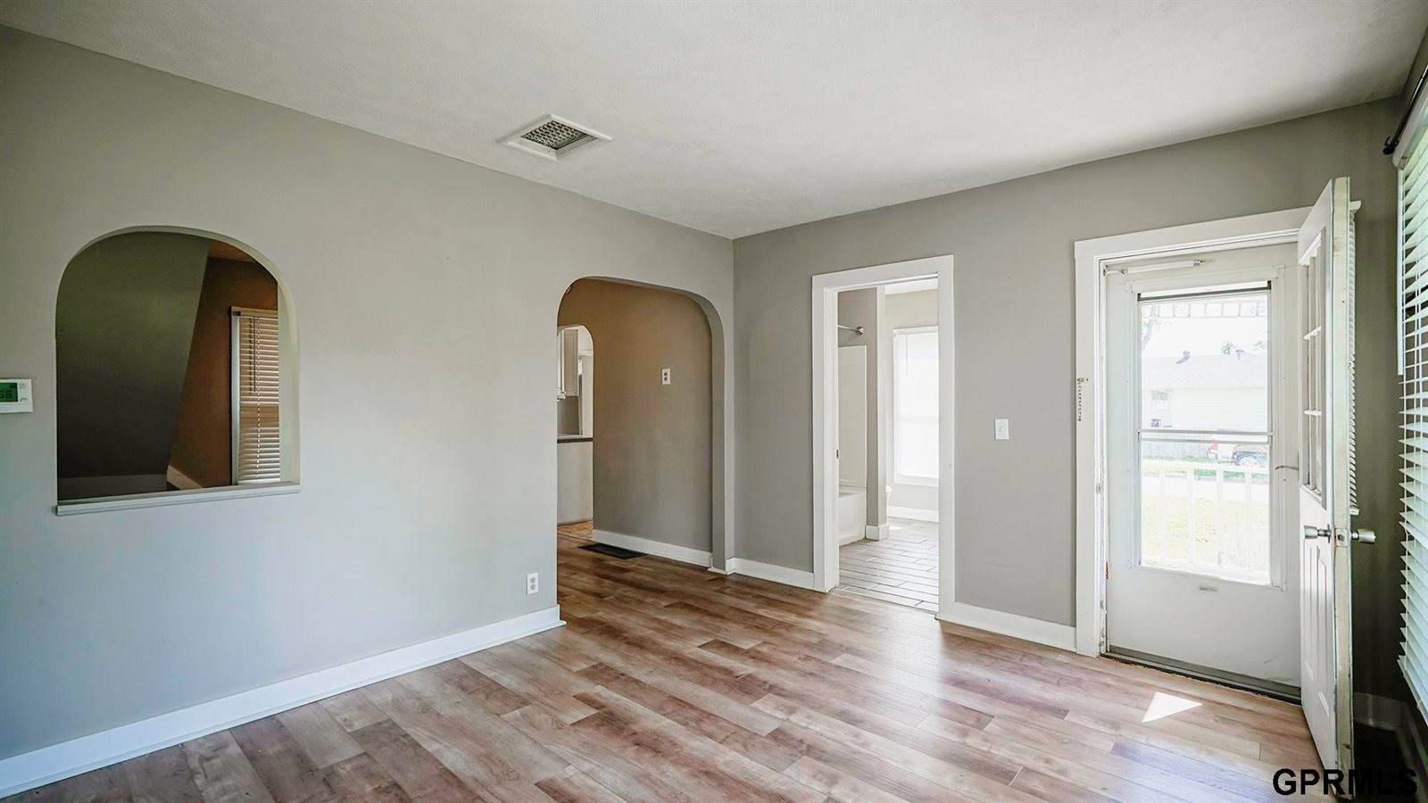 2002 Front Street, Blair, NE 68008