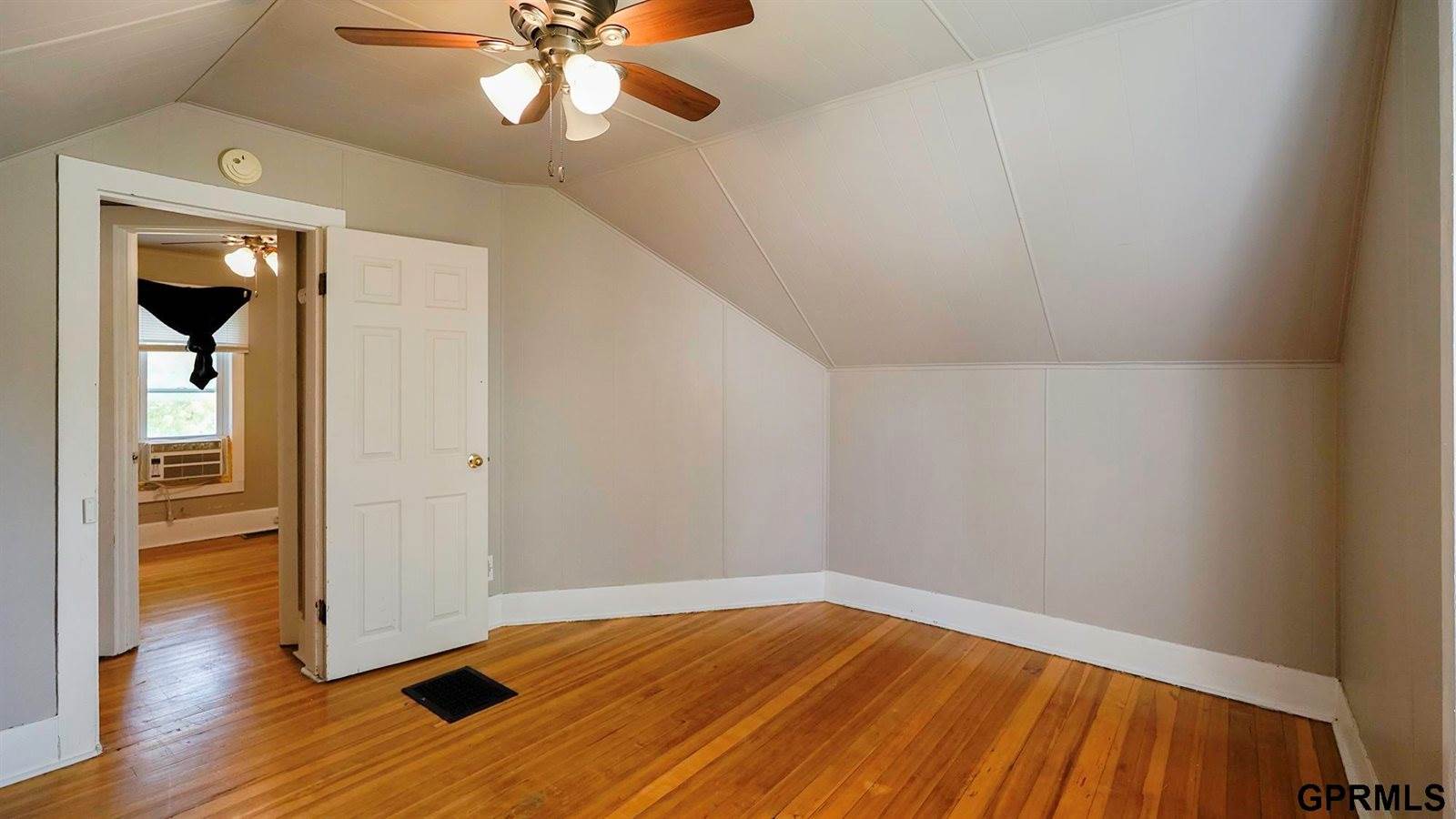2002 Front Street, Blair, NE 68008