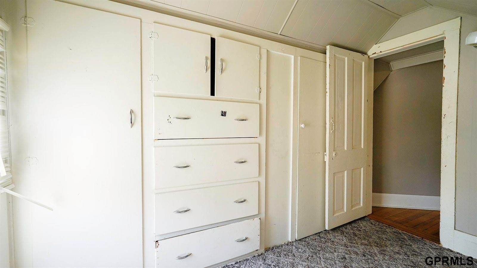 2002 Front Street, Blair, NE 68008
