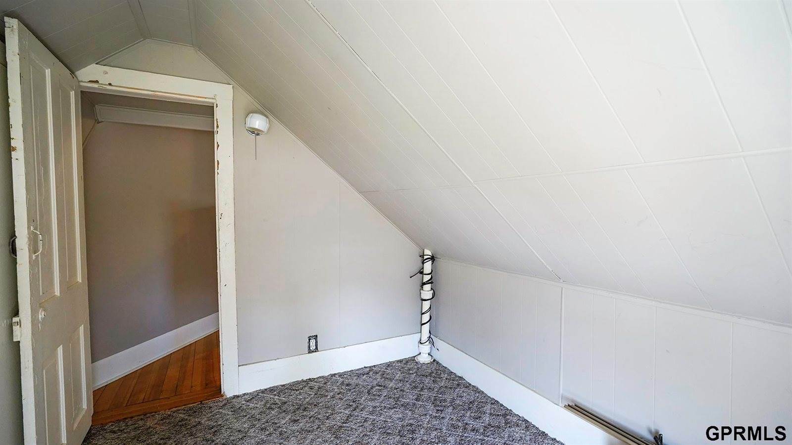 2002 Front Street, Blair, NE 68008