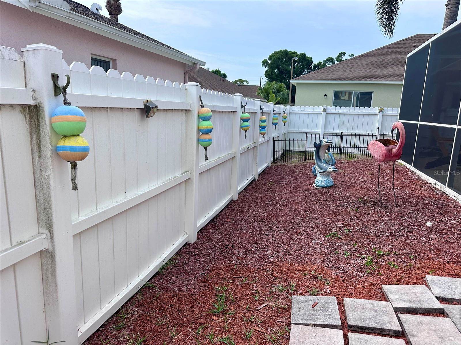 10632 Lake Vista Drive, Seminole, FL 33772